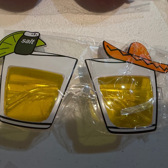 19 Colorful Novelty Sunglasses Collection 24 Hawaiian leis NEW - Picture 12 of 15